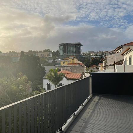פונשל Carreira Residence מראה חיצוני תמונה