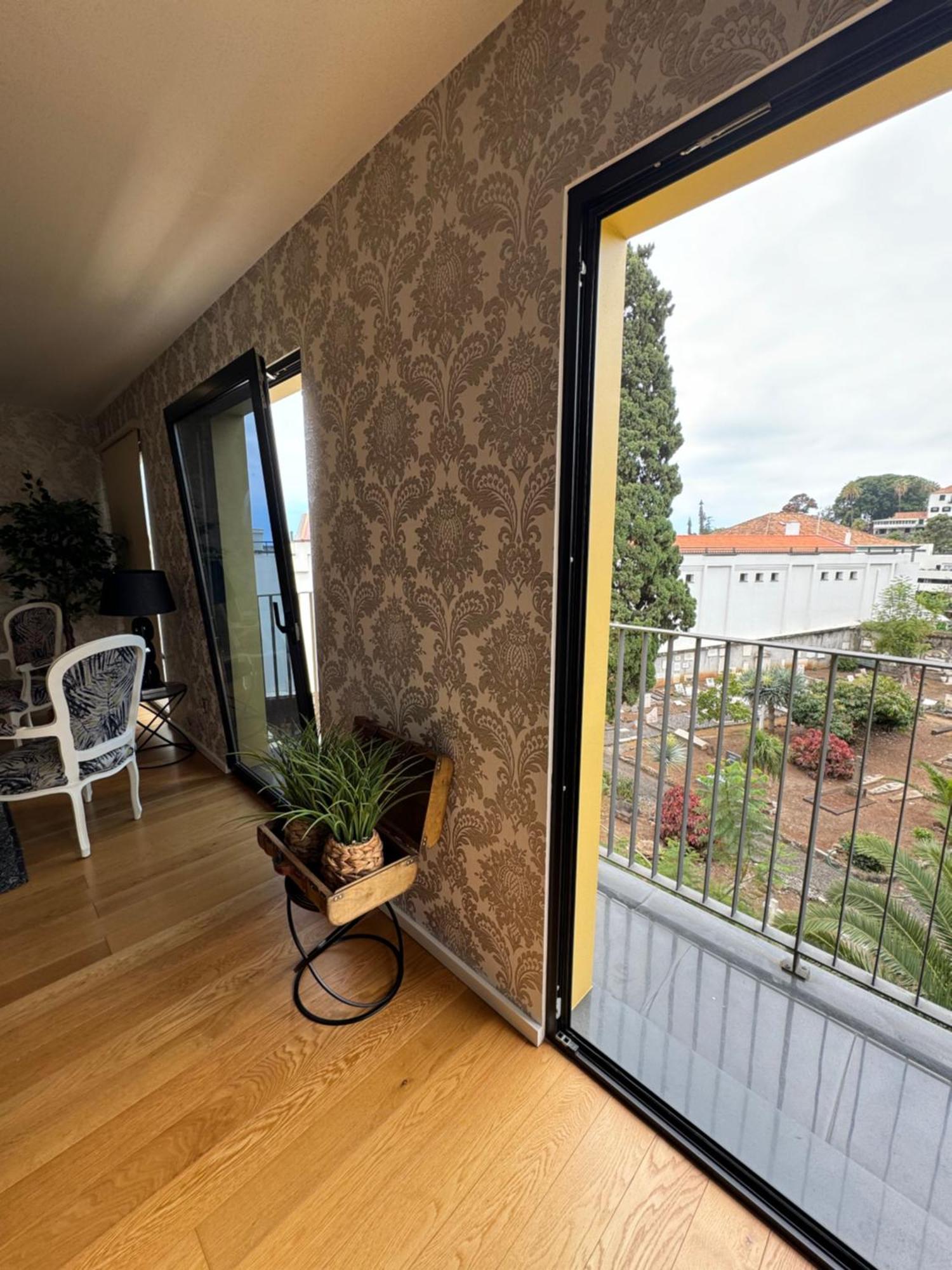 פונשל Carreira Residence מראה חיצוני תמונה