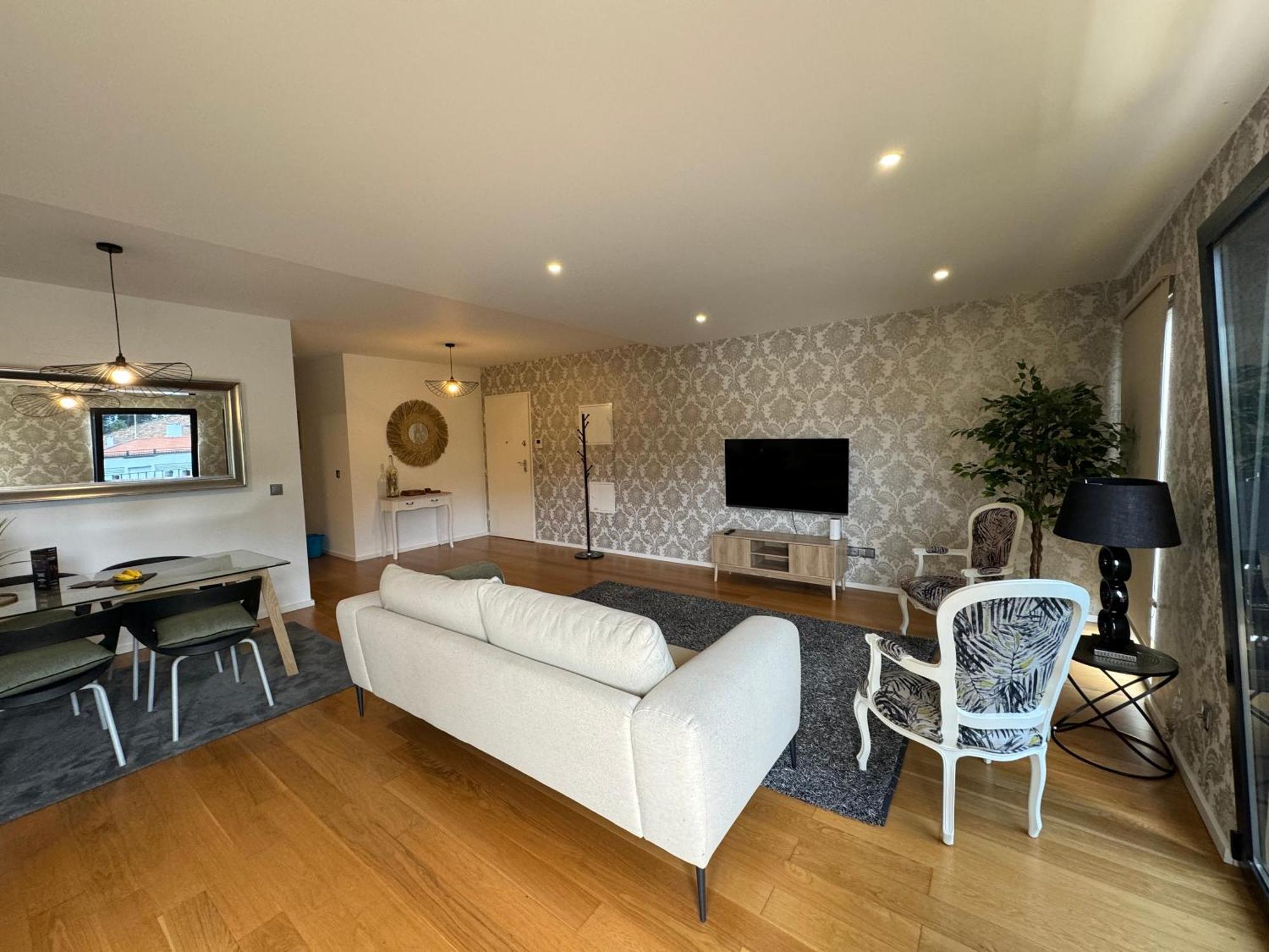 פונשל Carreira Residence מראה חיצוני תמונה